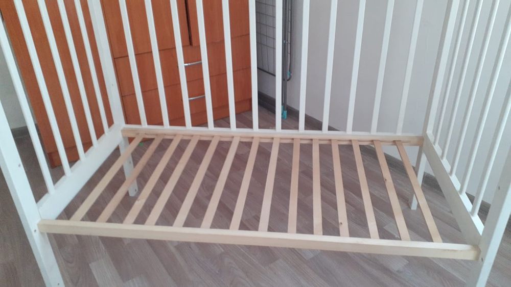 Детский манеж, кроватка