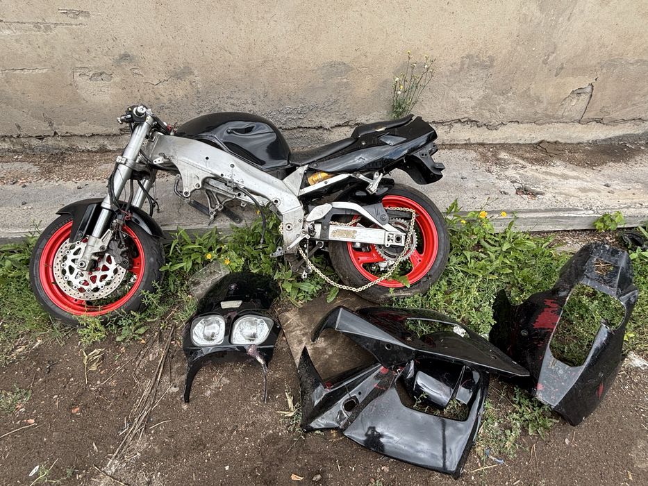 Мотоцыкл Ямаха YZF 750