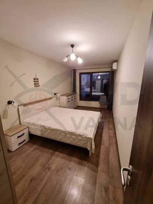 Дава се под наем Тристаен апартамент в Варна, Цветен квартал - 80 кв.м за 700 € - Снимка #3