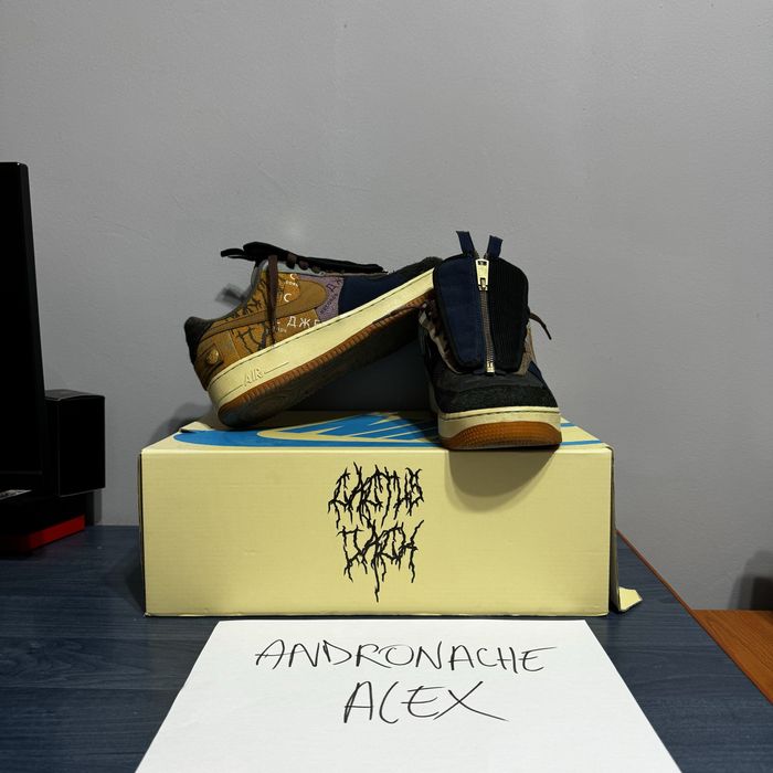 Nike Air Force Travis Scott