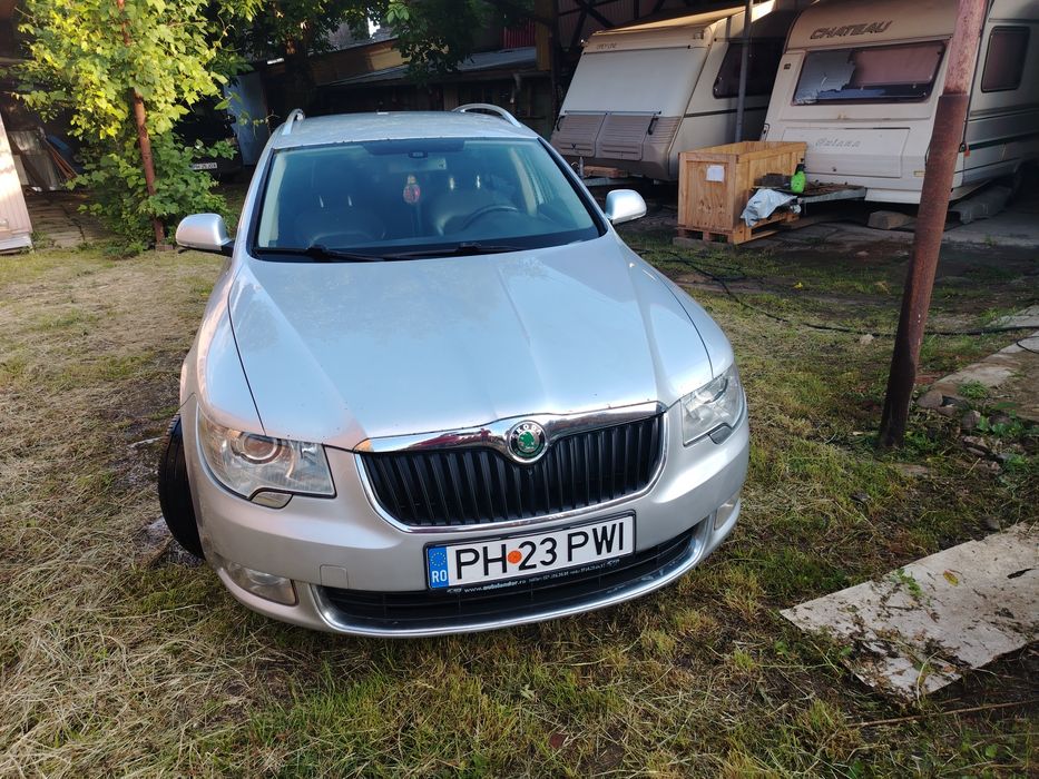SKODA Superb 2012 — imagine 1