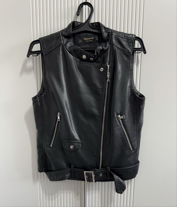 Платье, безрукавка и рубашка