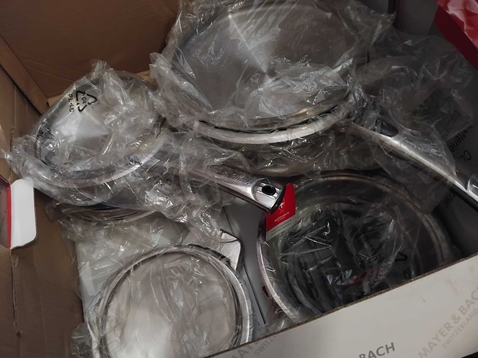 Продава се луксозен комплект съдове Mayer & Bach – нов, 16 части