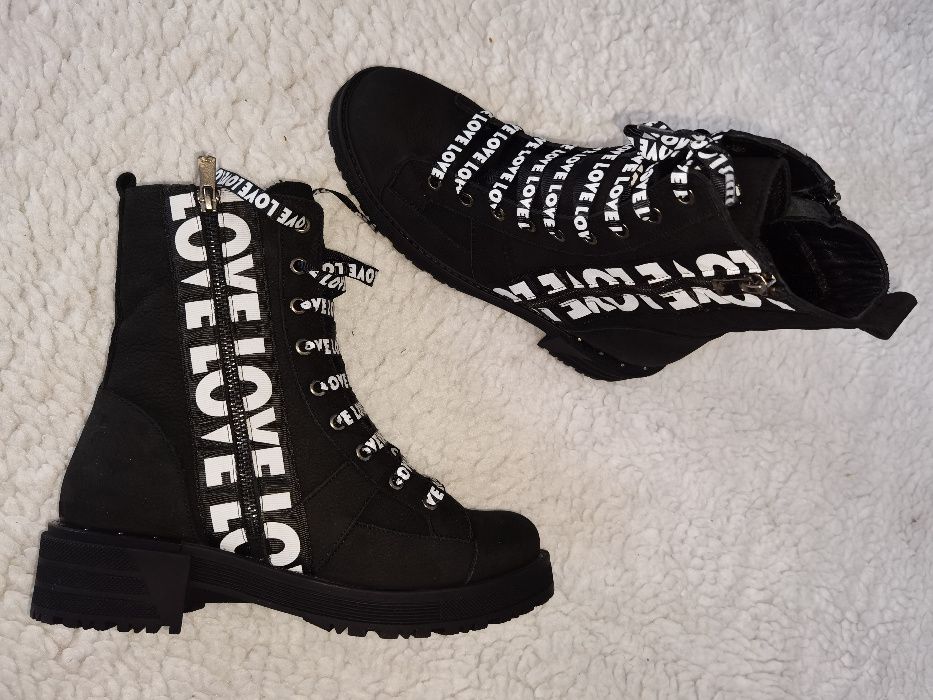 Ghete negre dama logo LOVE bocanci piele imblanite cizme femei
