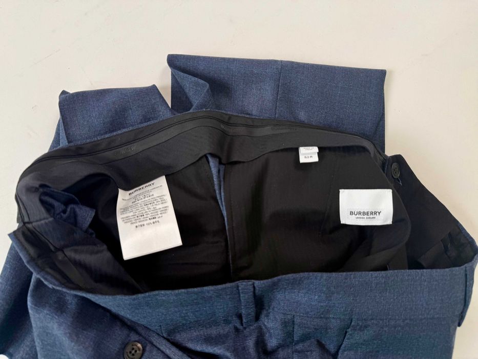 Костюм Burberry размер 52
