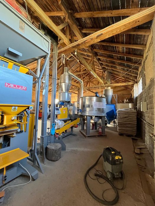 Presa pentru peleți Miller model CUS-20 Mono