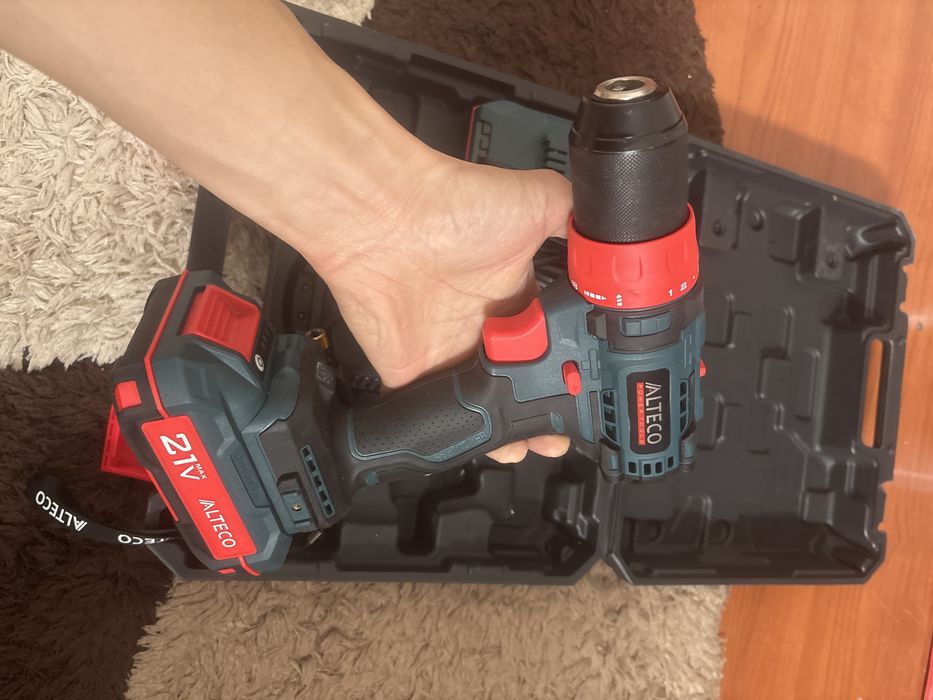 Alteco дрель-шруповёрт