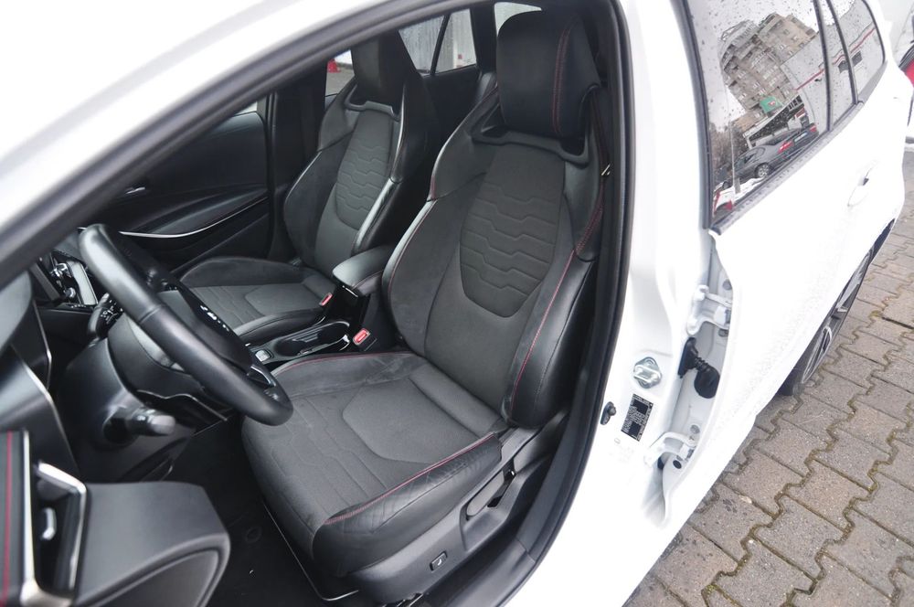 Toyota Corolla Toyota Corolla Hybrid   /Rate fixe/Leasing/Garantie