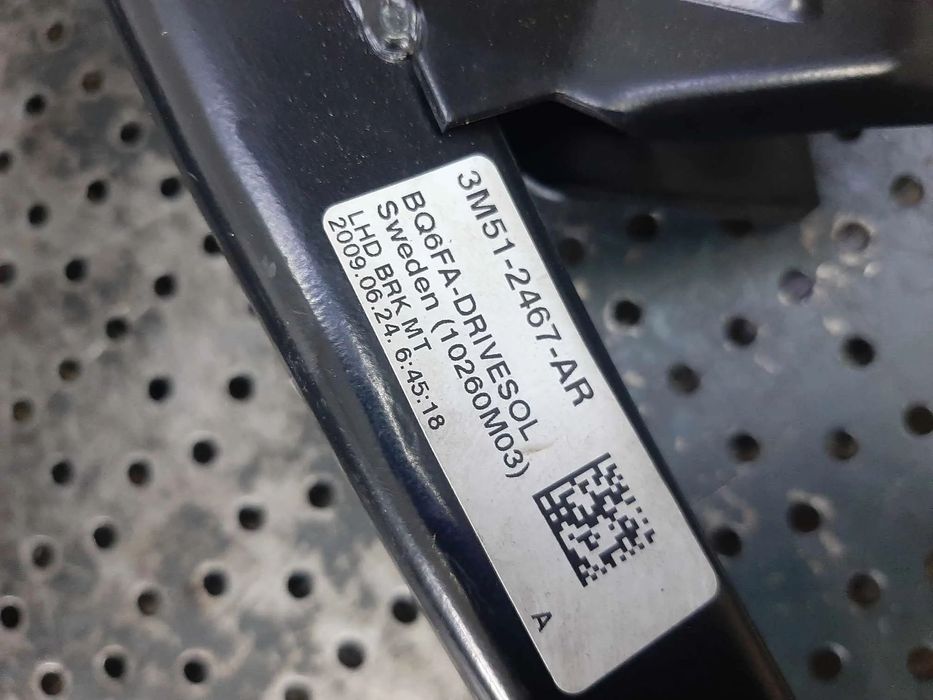 pedala ambreiaj  ford kuga 1  2.0 tdci  3m51-2467-ar