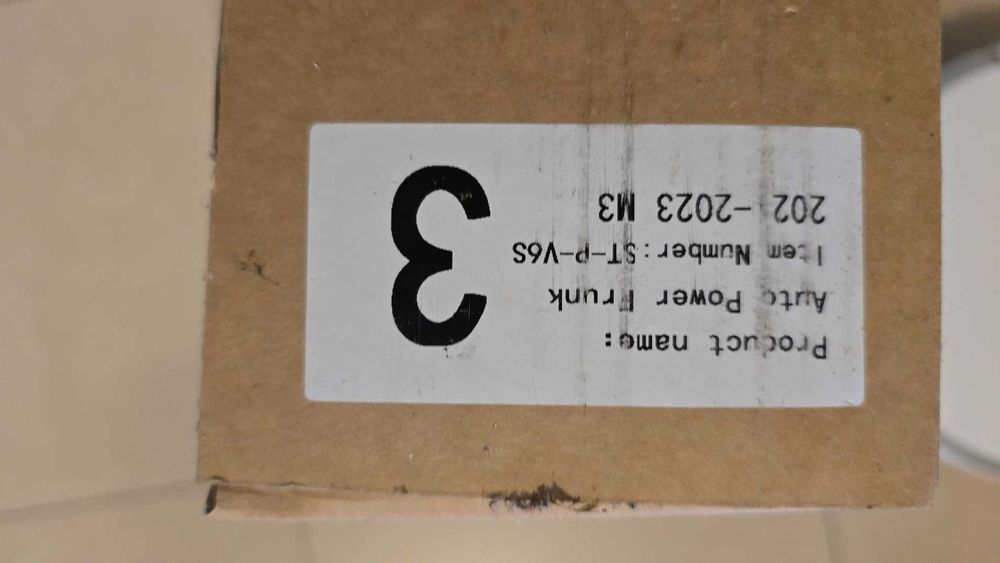 Tesla Model 3 2021 - Power Frunk (Satonic)