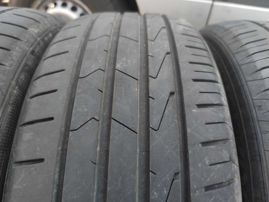 4бр Летни Гуми 215 55 17 - Hankook
