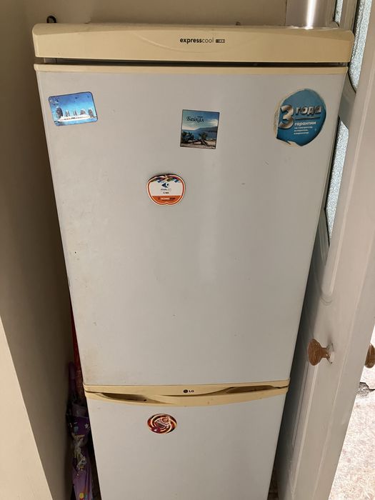 Холодильник LG б/у, на продажу