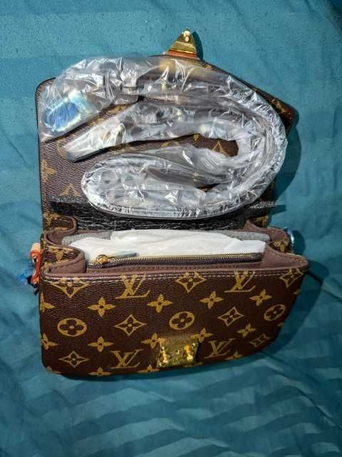 Geantă Louis Vuitton Monogram Masterpieces – Model elegant, iconic