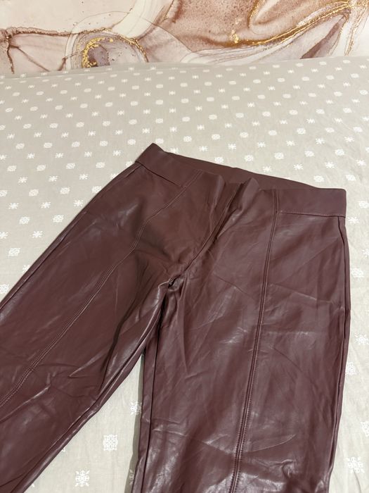 Pantaloni de piele marks&spencer