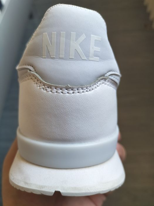 Adidași Nike Internationalist Dama mărimea 39 (25 cm)