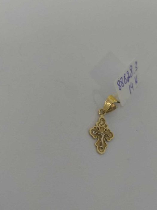 cruce din aur 14k  0,59gr (CTG)