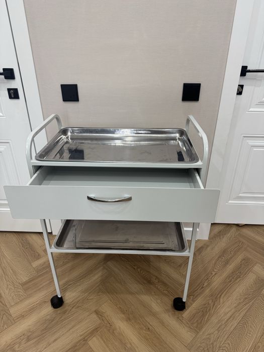 Продам медицинский помощник Новый.