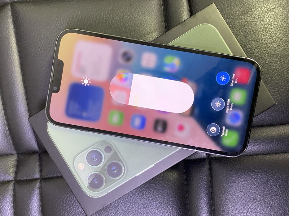 Айфон 13 про мах (256гб) телефон