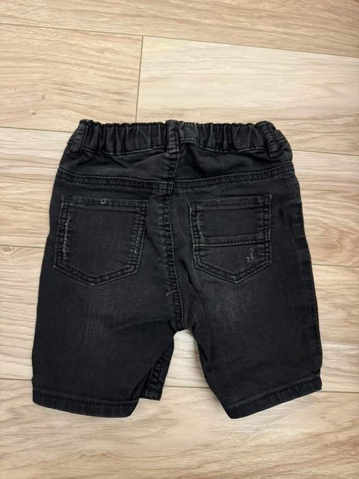 Set 2 perechi blugi scurti H&M 12-18 luni