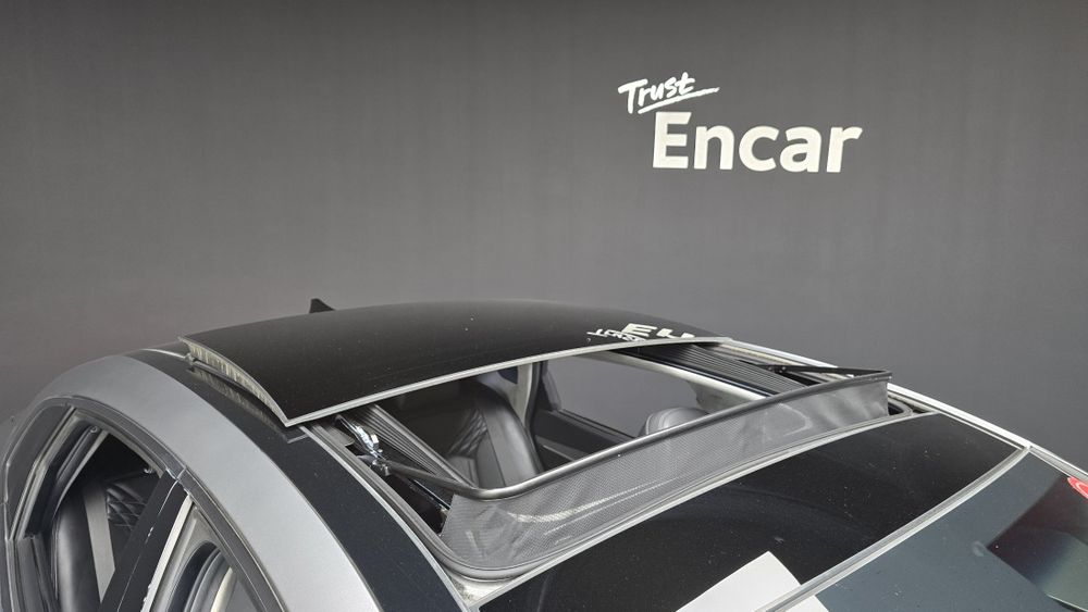 Hyundai Grandeur 3.3 Calligraphy