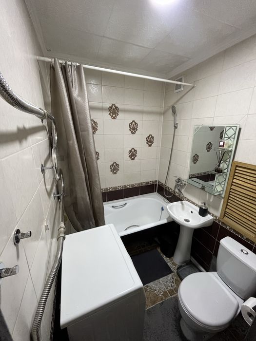 Продам 2х комнатную по пр.Ауэзова