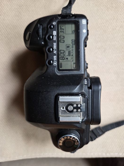 Canon 5D mark 2 - impecabil 26k cadre