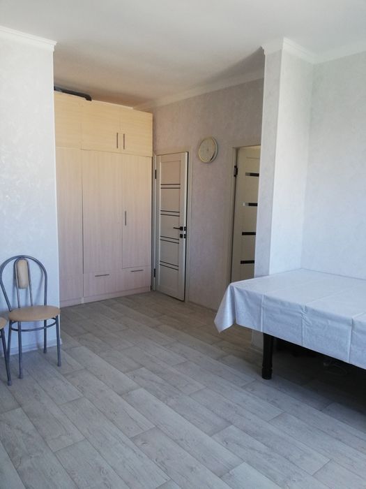 Продам 1 ком кв на 8 мкр