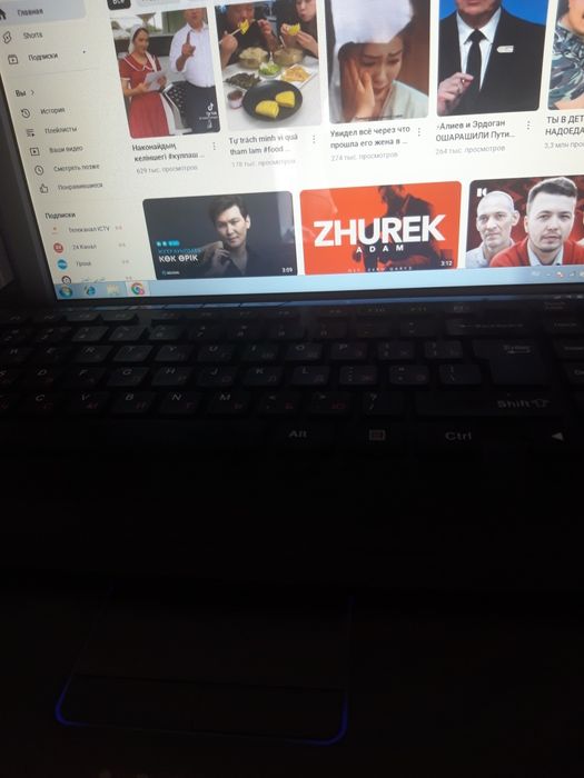 Ноутбук б/у рабочий.