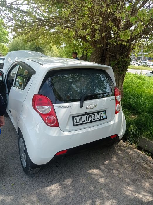 Chevrolet spark 2017