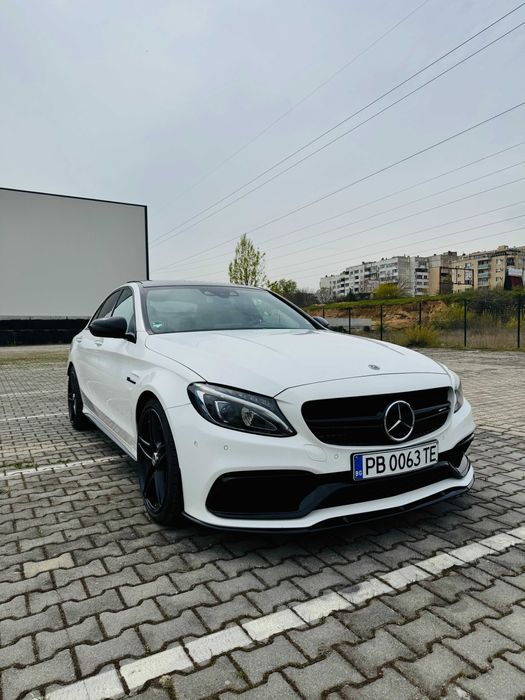 Кола за бал/сватба Mercedes C63 AMG