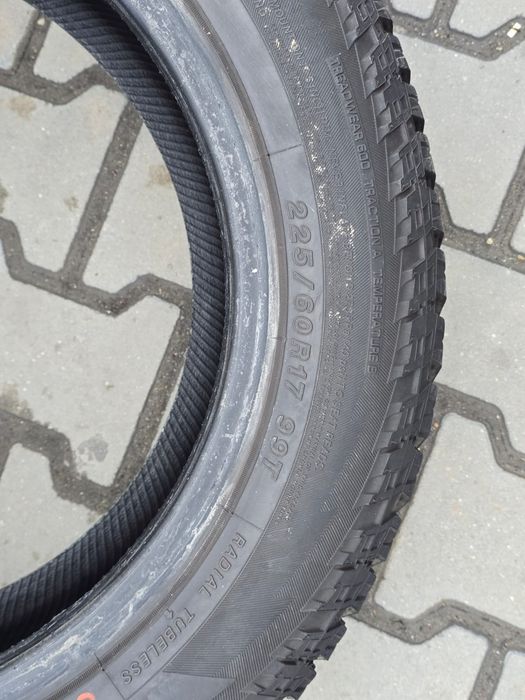 Yokohama Geolandar 225/60/R17 99T G015 A/T OWL