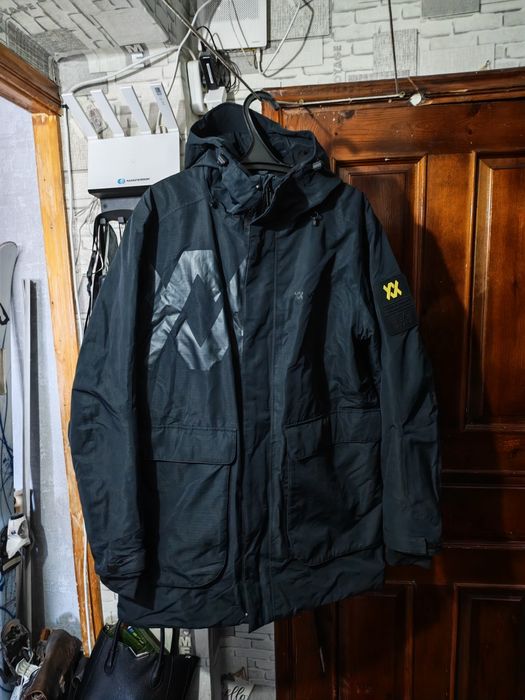 Продам две куртки в отличном состоянии