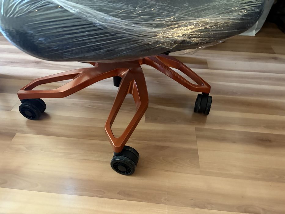 Гейм стол Cougar orange