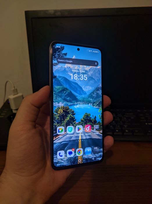 Продам Vivo v40 lite 8/256