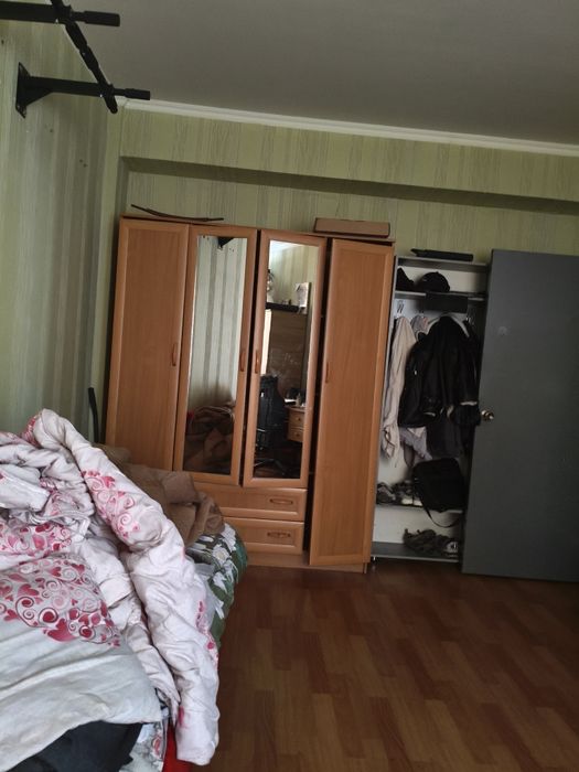 шкаф большой с зеркалом