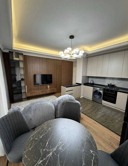 Продается  3 комнт  ЖК  Нур  алайский