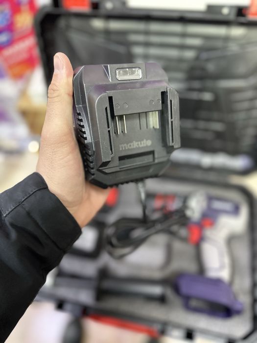 Шуруповерт-Ледобур МАКУТЕ, MAKUTE