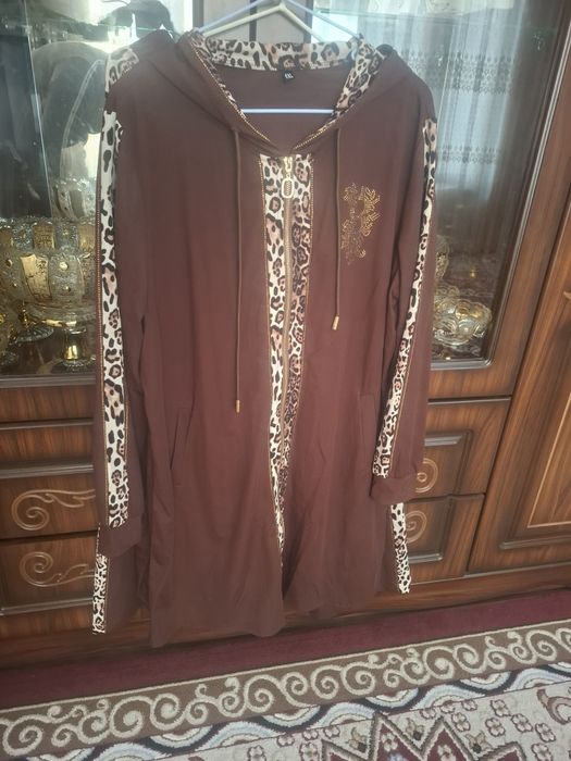 Dvoyka ... Xitoy lux kachestva... razmer 54 (56) ... Narxi 420.000