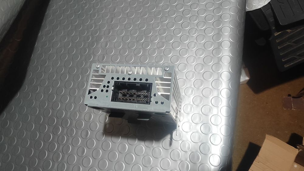 Усилвател за BMW F серия