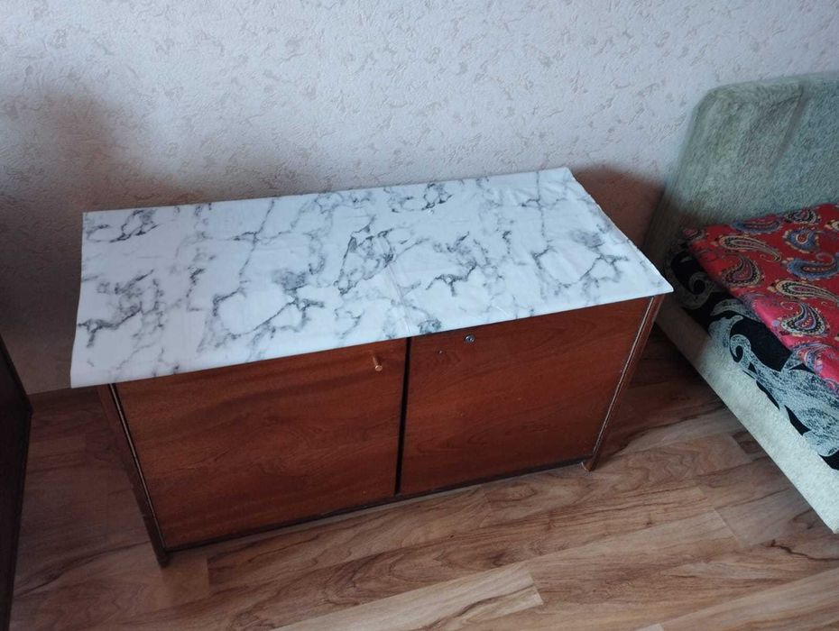 Продам диван-кровать, холодильник