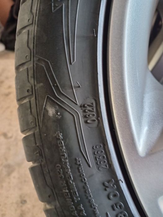 Летни гуми 215/45/17