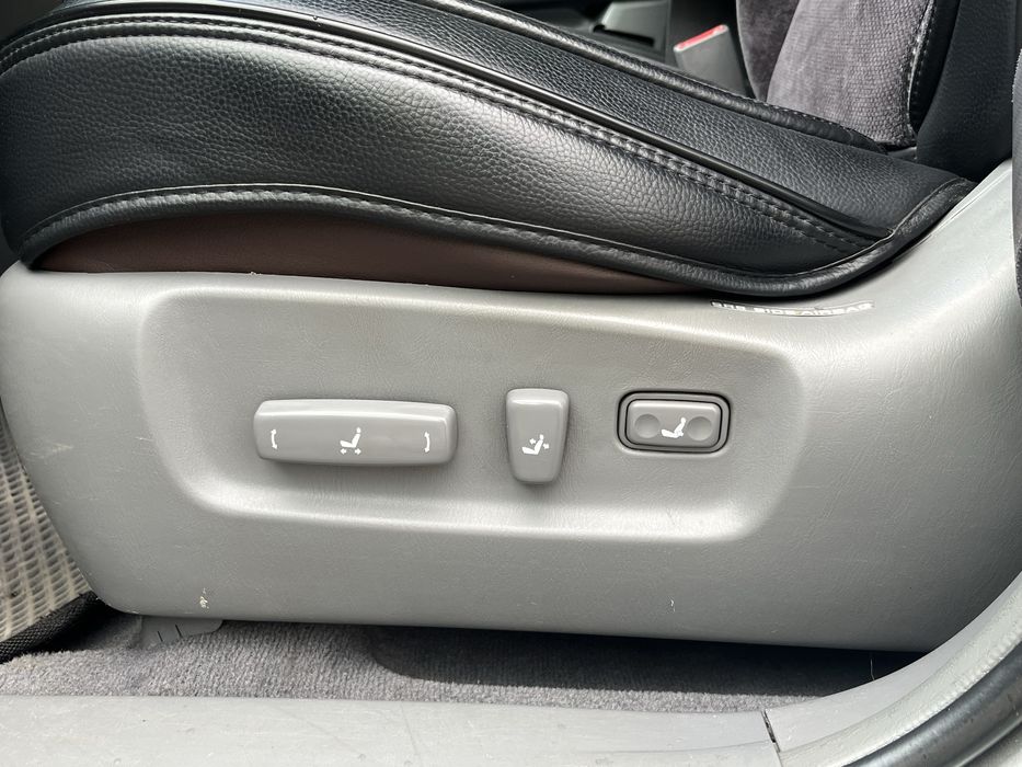 Lexus RX300 4WD 2000 год