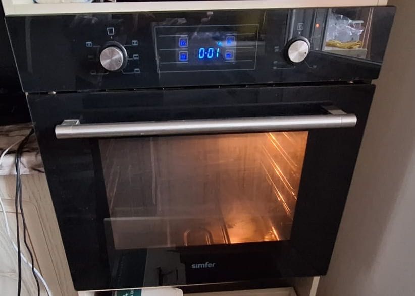 Духовой шкаф Simfer