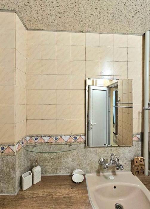 Дава се под наем Тристаен апартамент в Пловдив, Център - 118 кв.м за 550 € - Снимка #8