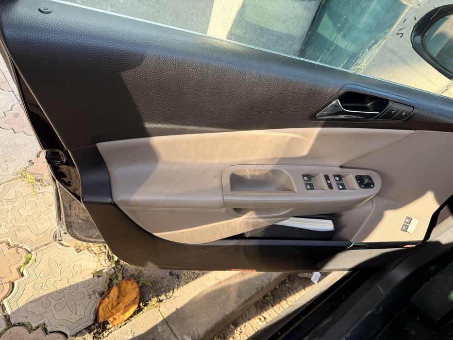 Interior scaune full electrice cu TV OEM in tetiere vw Passat B6 B7