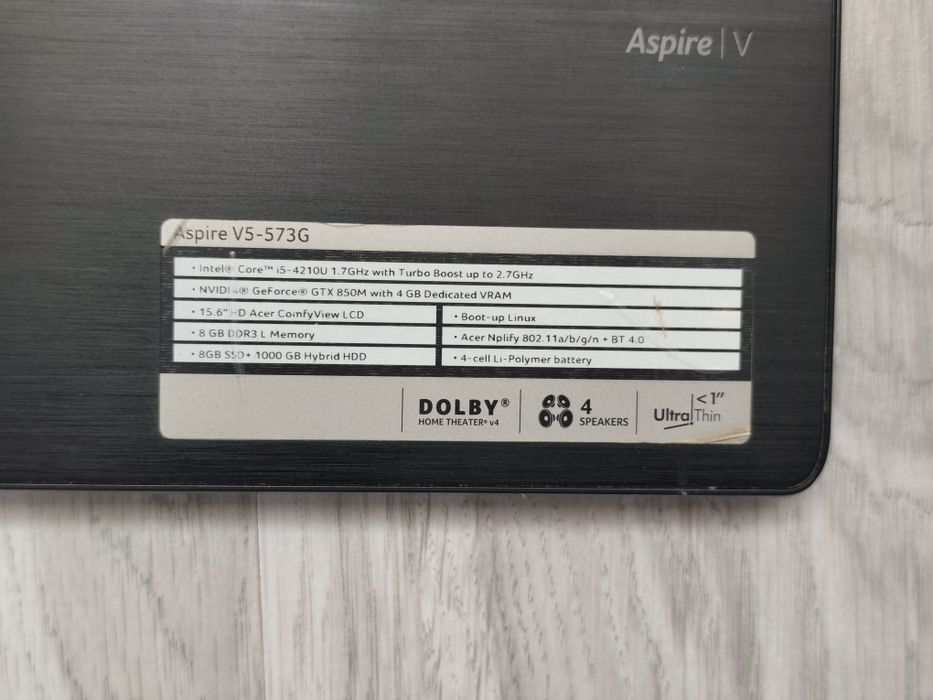 Acer - Nvidia GTX 4 GB, 8 GB RAM