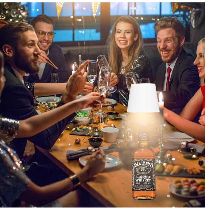 Set 2 Lămpi LED pentru Sticlă – Wireless, Reîncărcabile