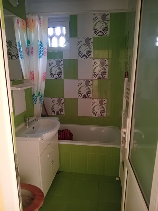 Vând apartament cu 2 camere