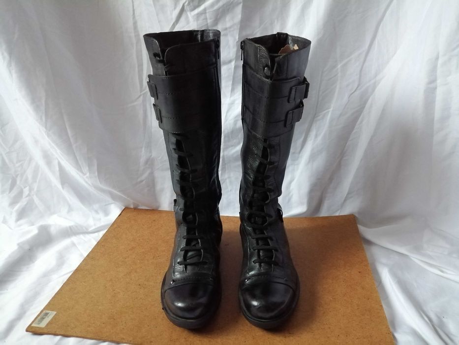 № 37 дамски ботуши с връзки естествена кожа