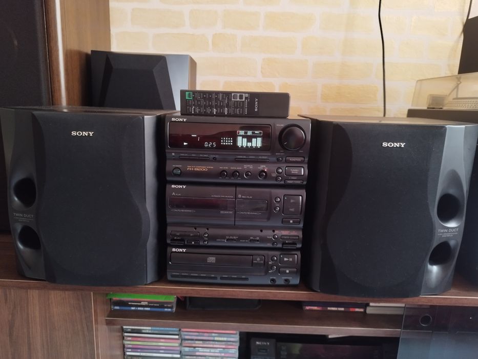 Музыкальный центр Сони